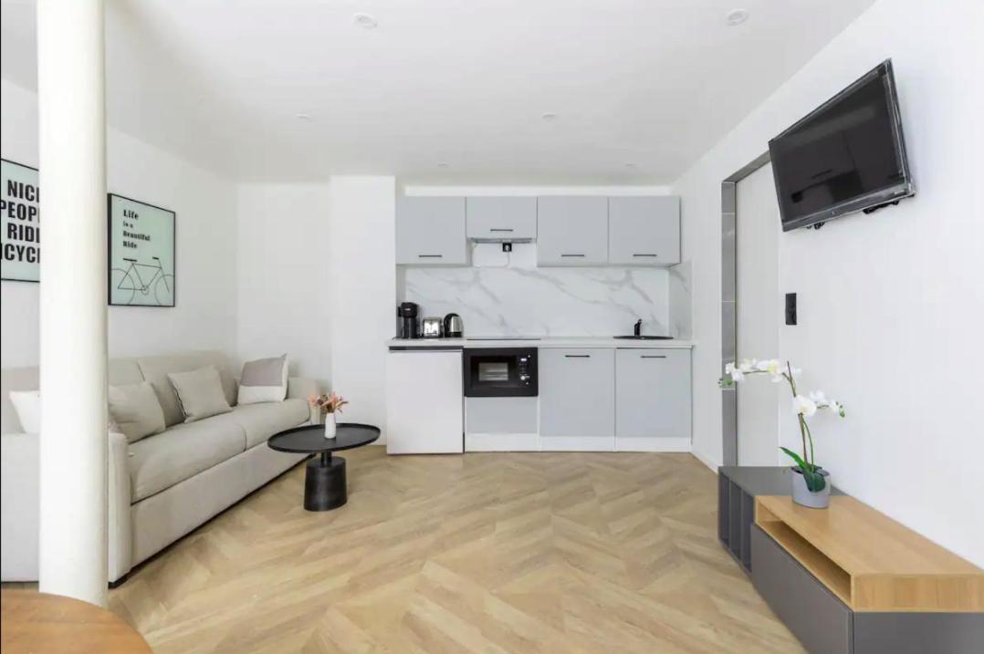 Hsh Magnifique Appartement La Chapelle Paris Ngoại thất bức ảnh